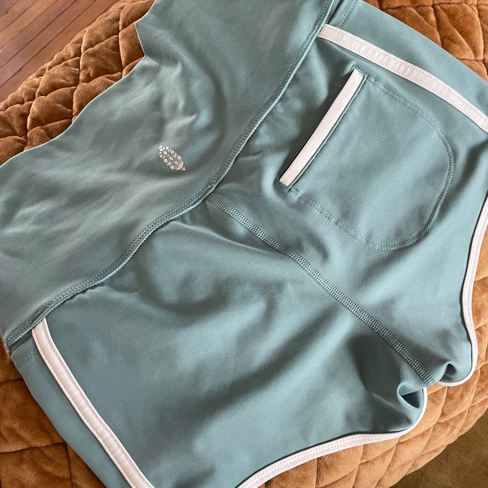 Free People movement island time shorts NWOT S